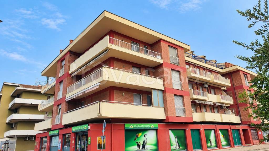 appartamento in vendita a Silvi in zona Silvi Marina