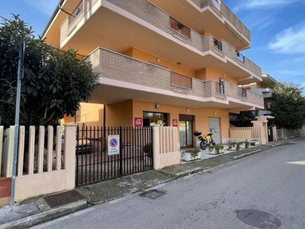 appartamento in vendita a Silvi in zona Silvi Marina