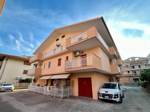 appartamento in vendita a Silvi in zona Silvi Marina