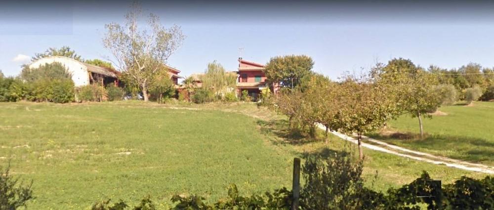 casa indipendente in vendita a Teramo in zona Nepezzano