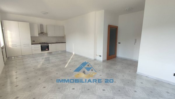 appartamento in vendita a Teramo in zona Tordinia