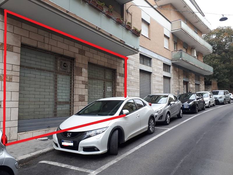 ufficio in vendita a Teramo in zona Centro Città