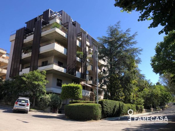ufficio in vendita a Teramo