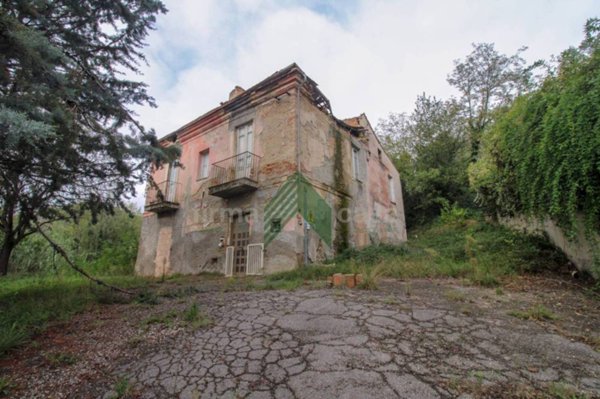 casa indipendente in vendita a Teramo