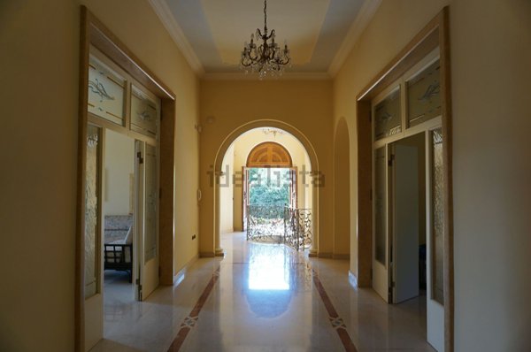 casa indipendente in vendita a Teramo