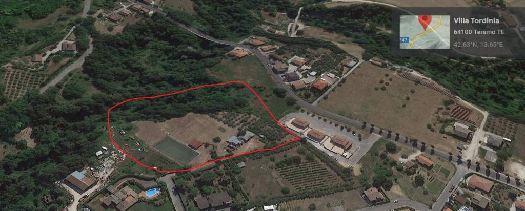 casa indipendente in vendita a Teramo in zona Villa Ripa