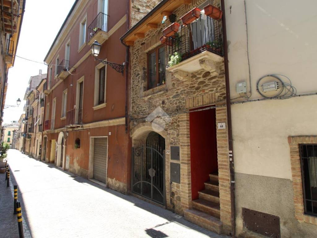 appartamento in vendita a Teramo in zona Centro Città