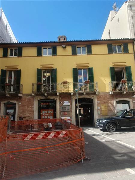 ufficio in vendita a Teramo