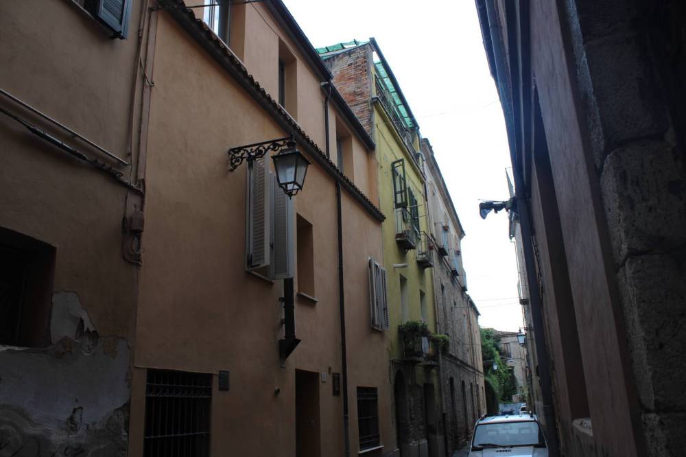 casa indipendente in vendita a Teramo in zona Centro Città