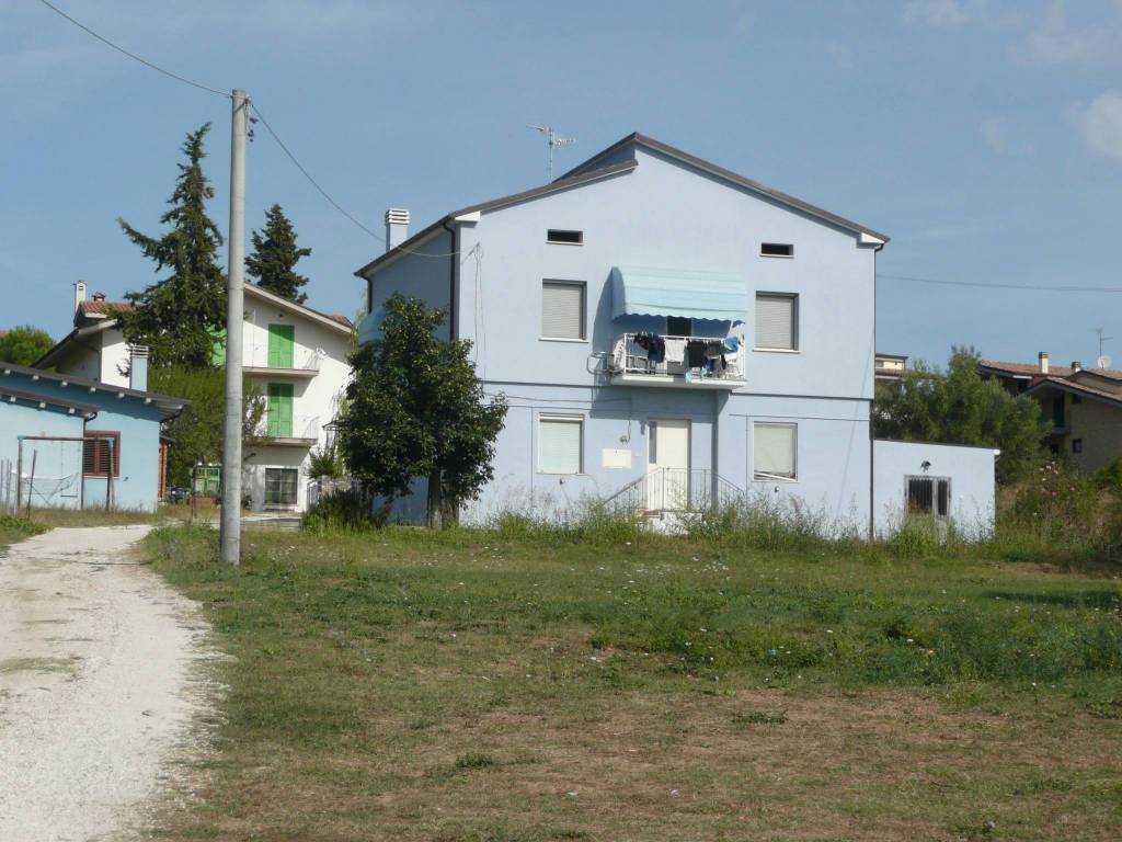 appartamento in vendita a Teramo in zona Nepezzano