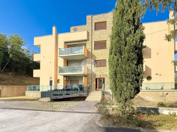 appartamento in vendita a Teramo in zona Centro Città