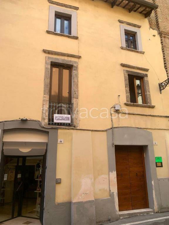 appartamento in vendita a Teramo in zona Centro Città