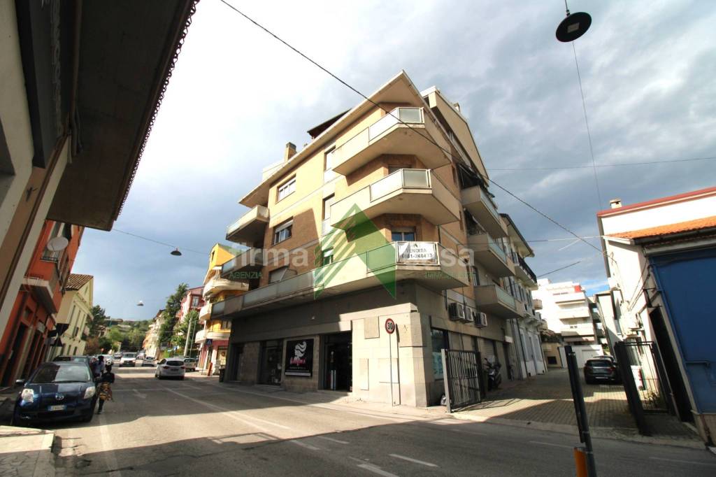 appartamento in vendita a Teramo in zona Centro Città
