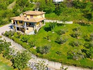 casa indipendente in vendita a Teramo in zona Centro Città