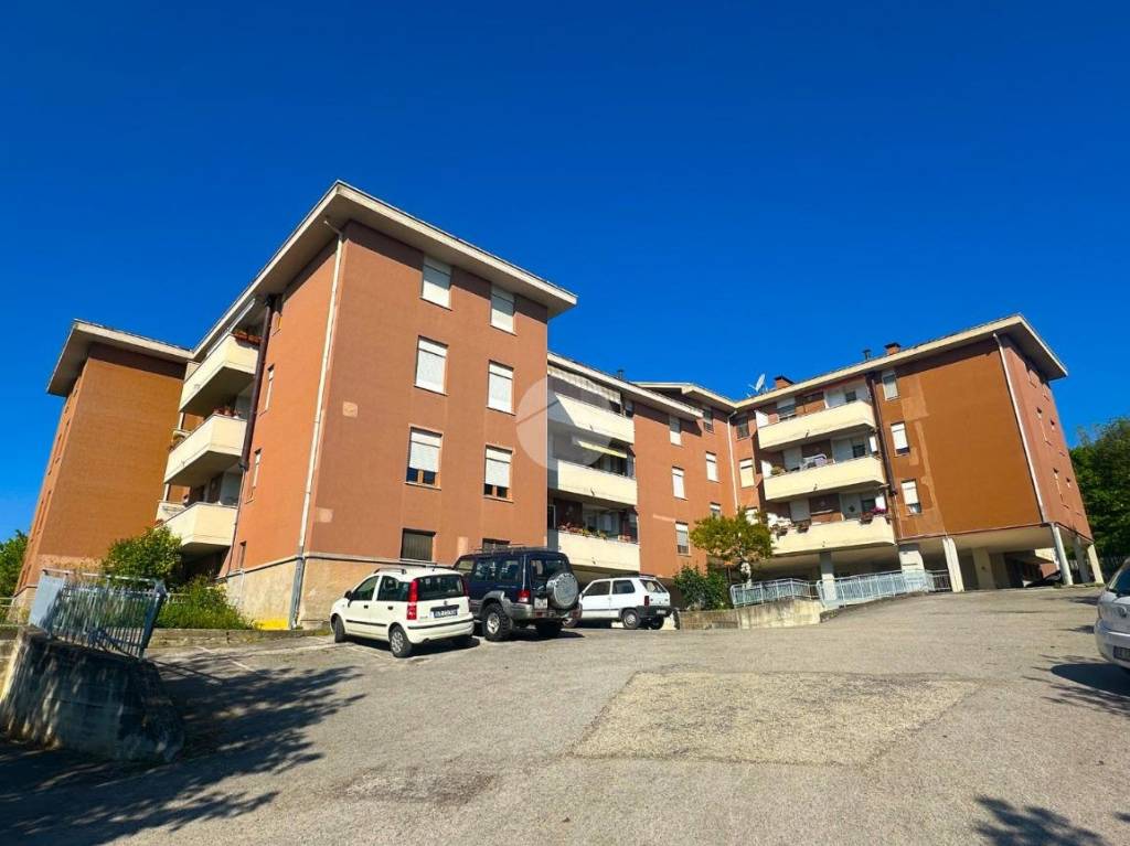 appartamento in vendita a Teramo in zona Colleatterrato Alto