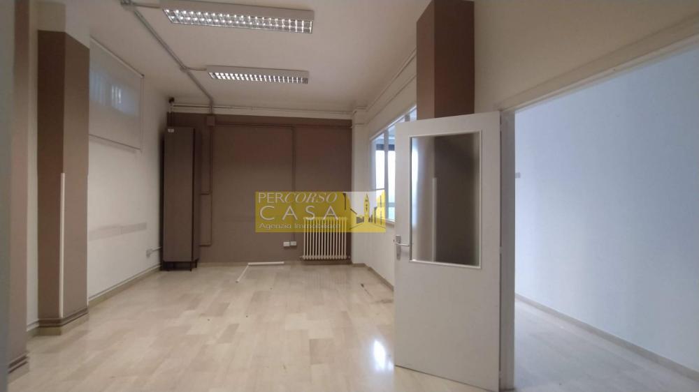 casa indipendente in vendita a Teramo in zona Centro Città
