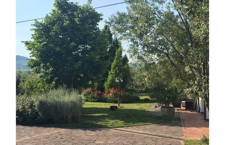 casa indipendente in vendita a Teramo in zona San Nicolò a Tordino