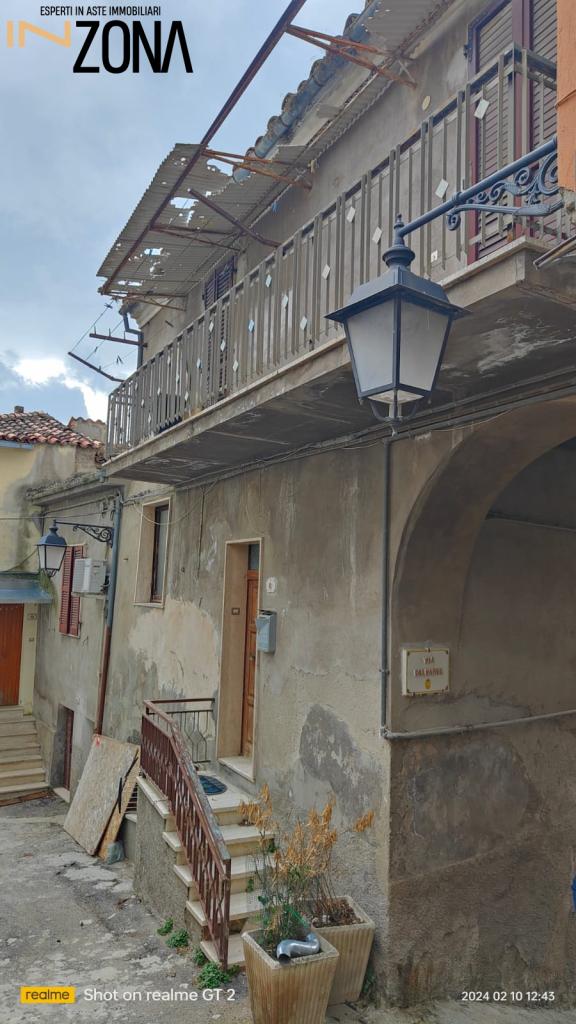 appartamento in vendita a Teramo in zona Frondarola