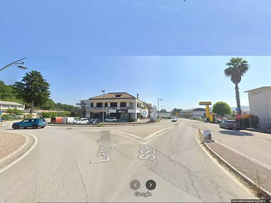 negozio in vendita a Teramo