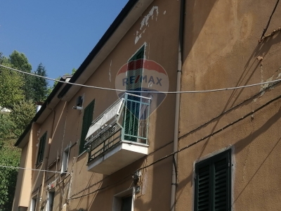 casa semindipendente in vendita a Teramo