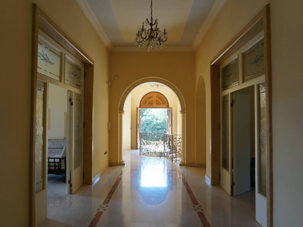 casa indipendente in vendita a Teramo