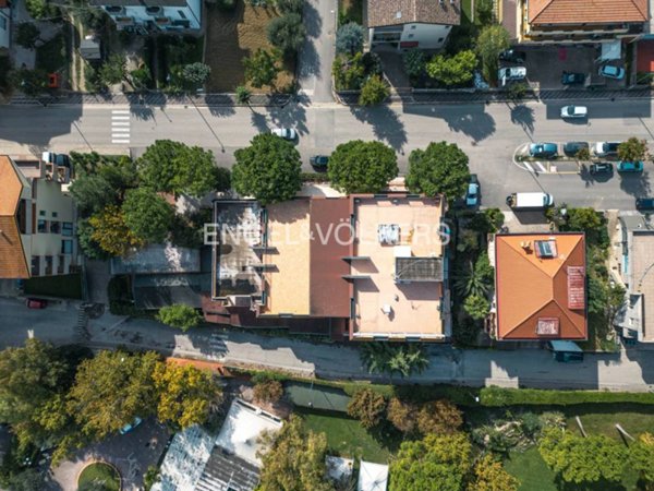 casa indipendente in vendita a Teramo