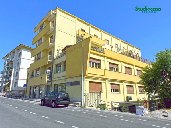 appartamento in vendita a Teramo in zona Centro Città