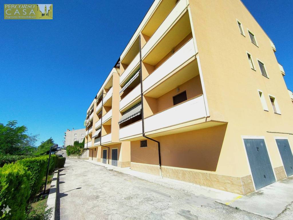 appartamento in vendita a Teramo in zona Nepezzano