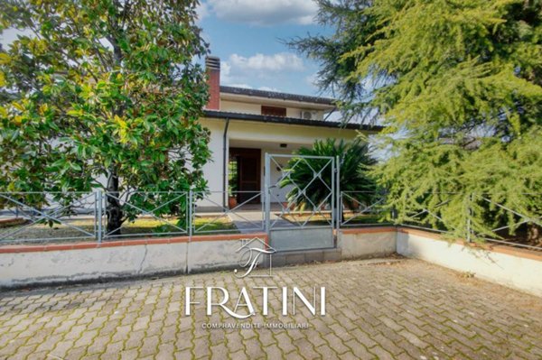 casa indipendente in vendita a Teramo in zona Nepezzano