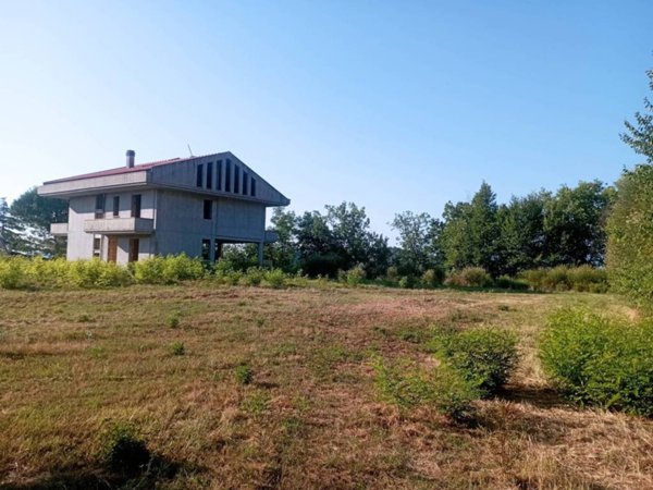 casa indipendente in vendita a Teramo in zona Centro Città