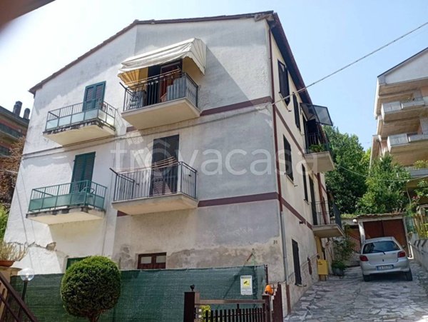 casa indipendente in vendita a Teramo