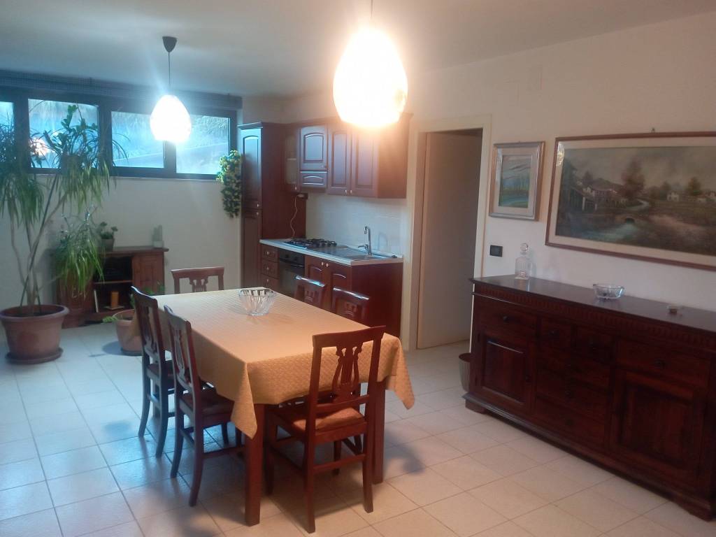 appartamento in vendita a Teramo in zona Centro Città