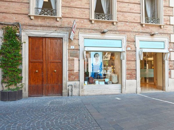 ufficio in vendita a Teramo in zona Centro Città