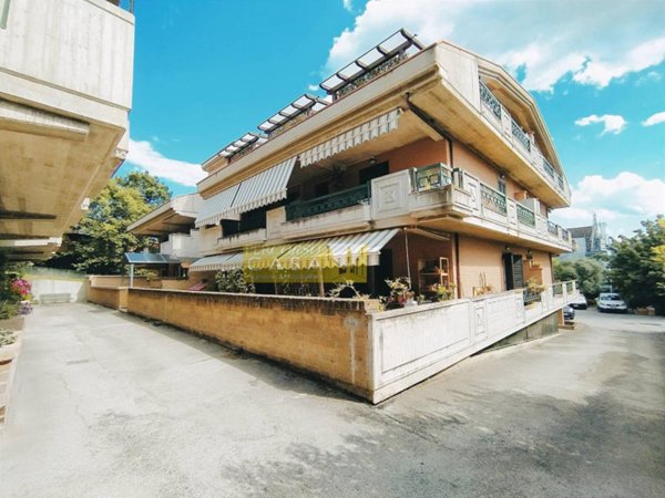 appartamento in vendita a Teramo in zona Villa Vomano