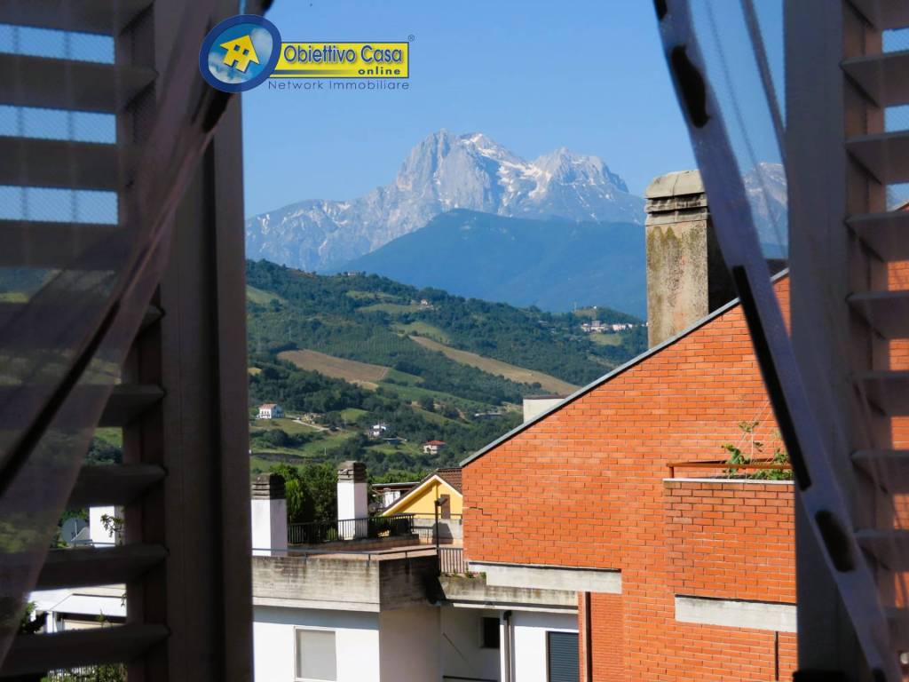 appartamento in vendita a Teramo in zona Centro Città