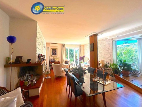 casa indipendente in vendita a Teramo in zona Centro Città