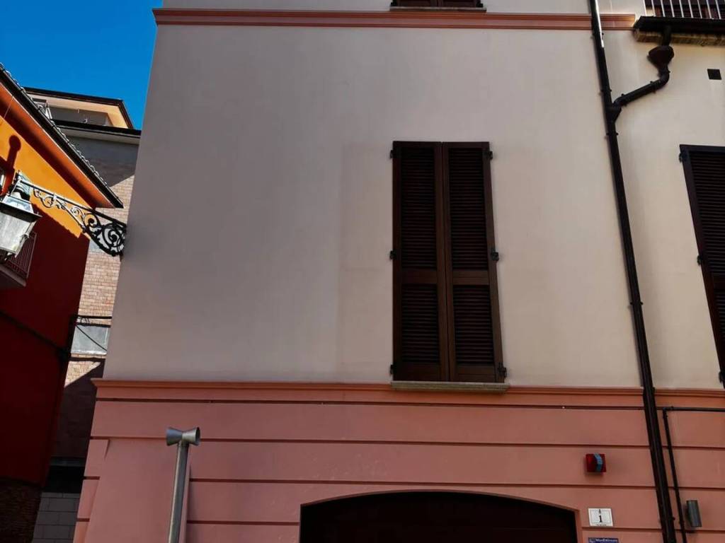 casa indipendente in vendita a Teramo in zona Centro Città