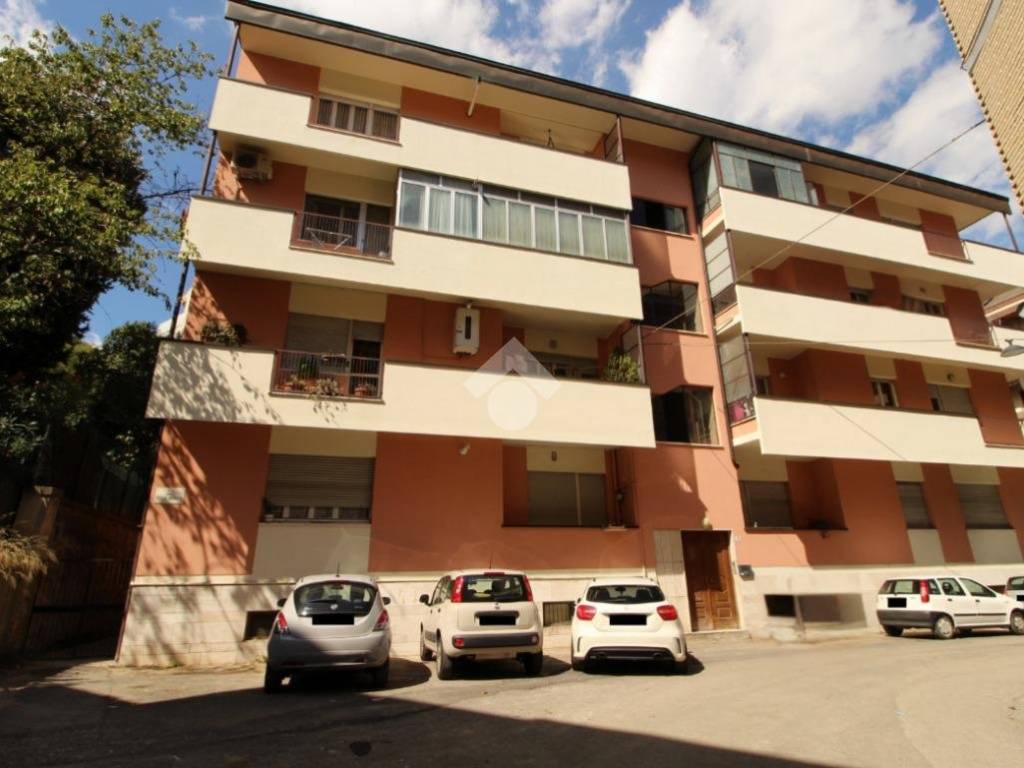 appartamento in vendita a Teramo in zona Centro Città