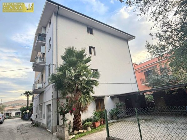 appartamento in vendita a Teramo in zona Centro Città