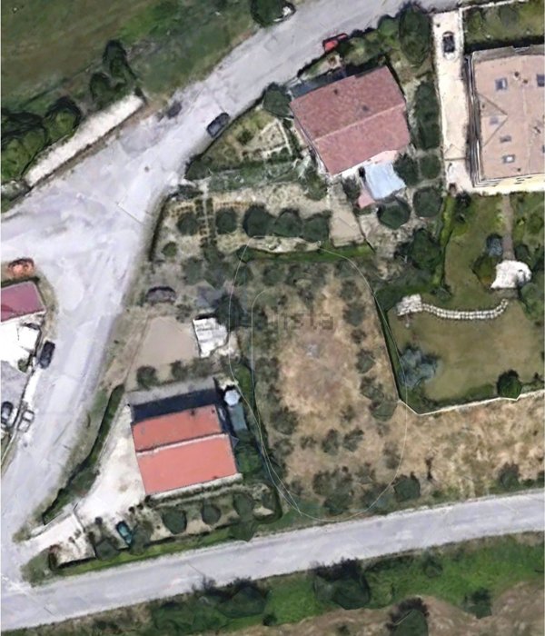 terreno edificabile in vendita a Teramo