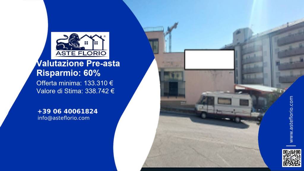 locale commerciale in vendita a Teramo