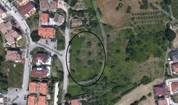 casa indipendente in vendita a Teramo