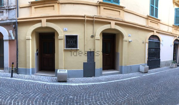appartamento in vendita a Teramo in zona Centro Città