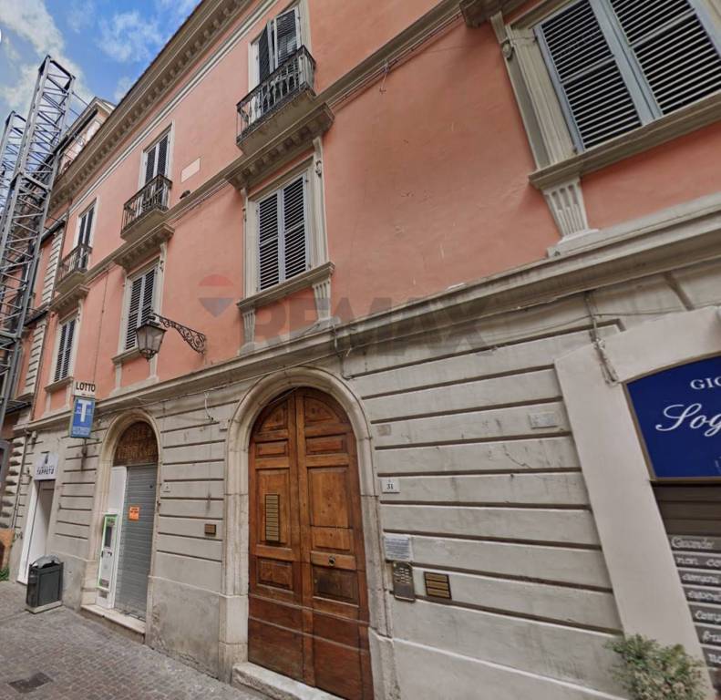 appartamento in vendita a Teramo in zona Centro Città