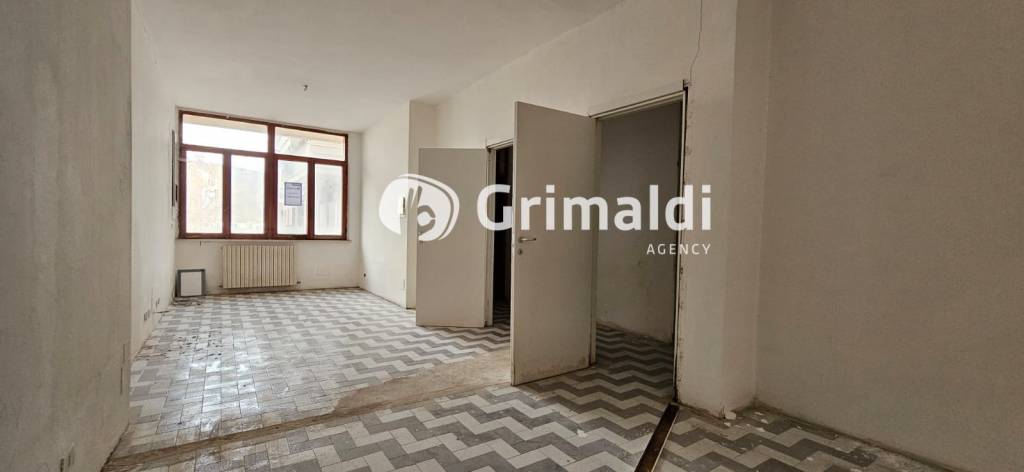 ufficio in vendita a Teramo
