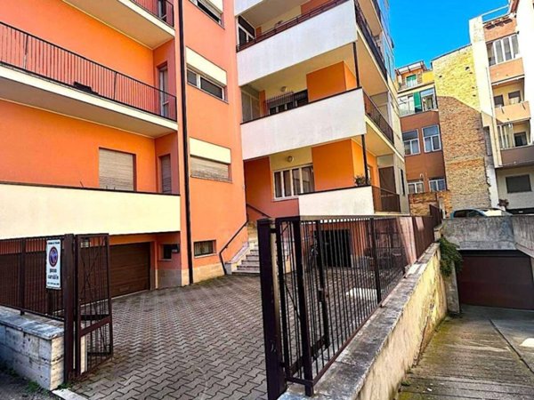 appartamento in vendita a Teramo in zona Centro Città