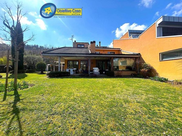 casa indipendente in vendita a Teramo in zona Centro Città