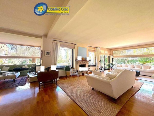 casa indipendente in vendita a Teramo in zona Centro Città