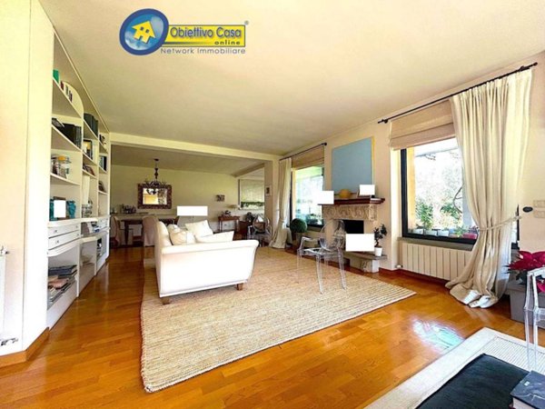casa indipendente in vendita a Teramo in zona Centro Città