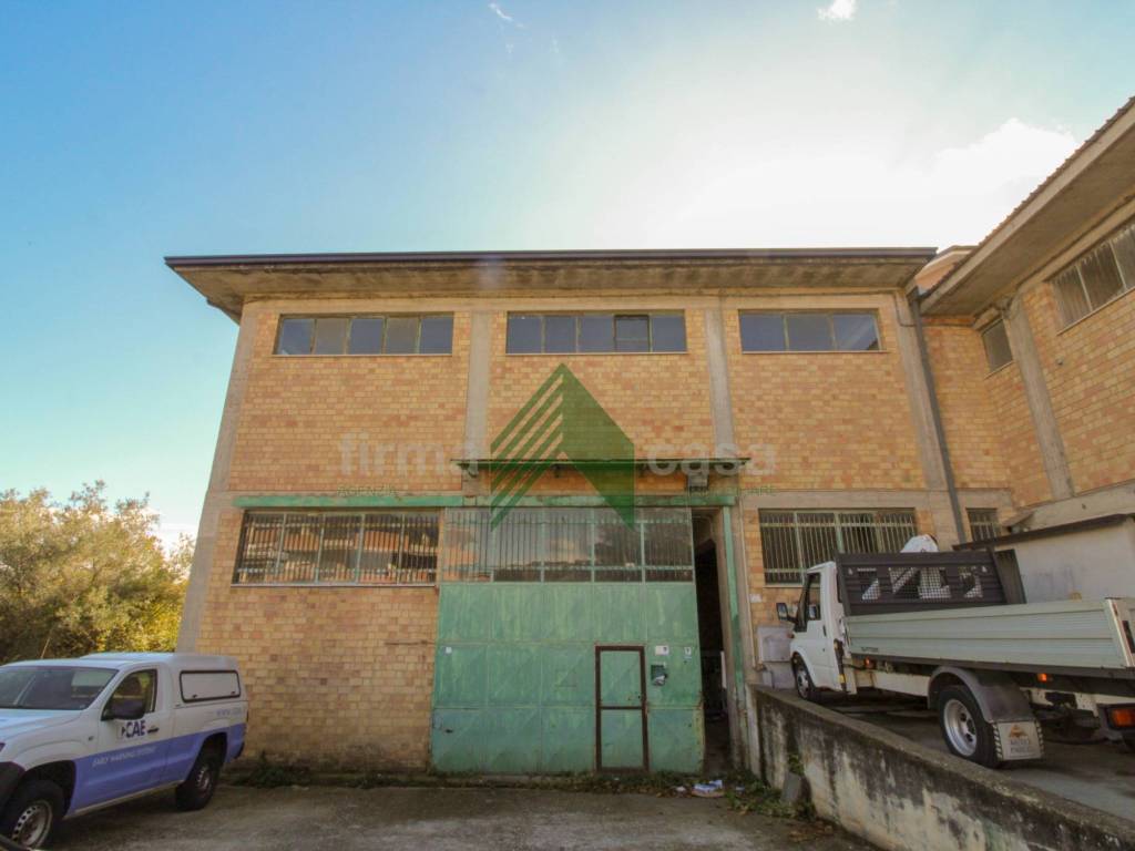 casa indipendente in vendita a Teramo